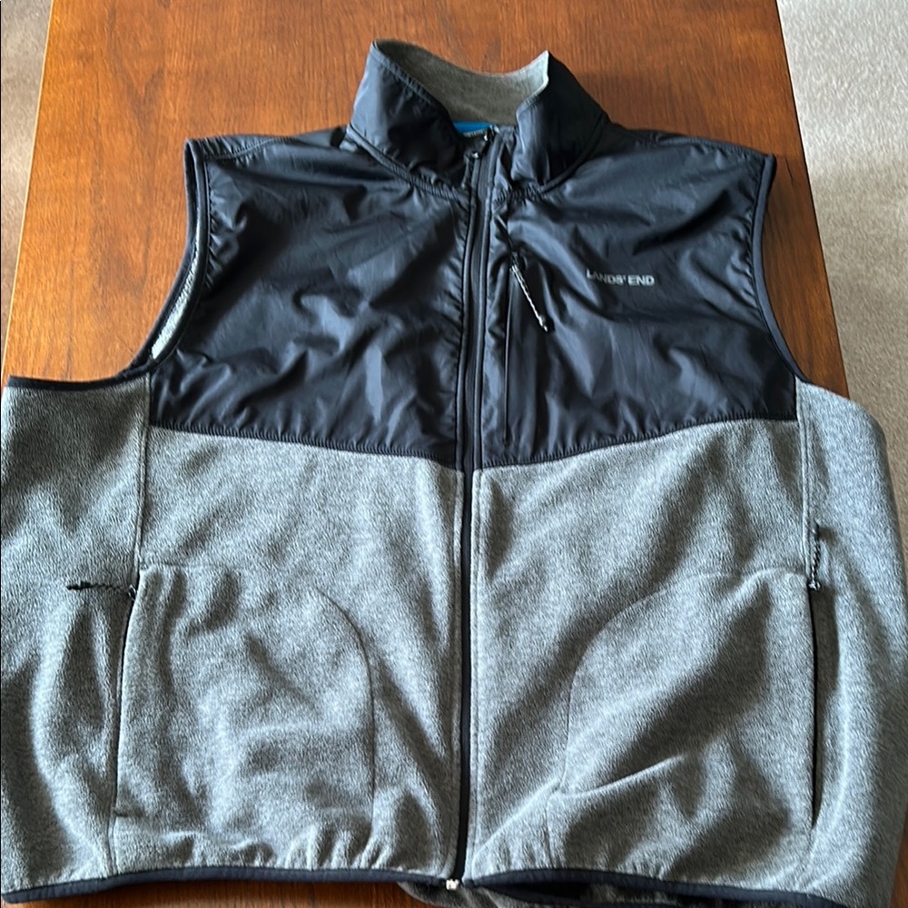 Lands' End Men's Black and Gray Vest Size XXL